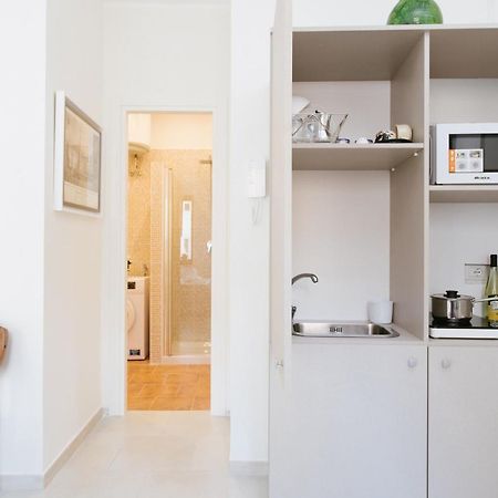 Al Centro Di Napoli Apartment ภายนอก รูปภาพ
